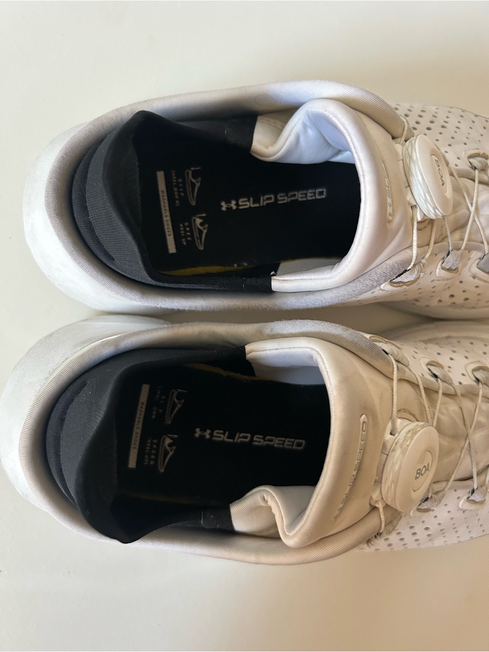 Under Armour Unisex Cream Athletic Flow Dial-Lock Sneakers - Picture 5 of 6